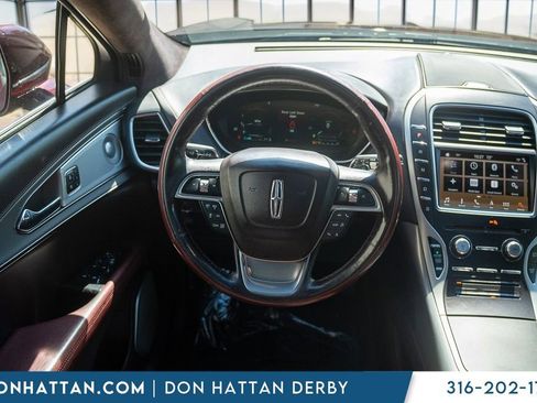 Used 2019 Lincoln Nautilus Black Label AWD/4WD image 6