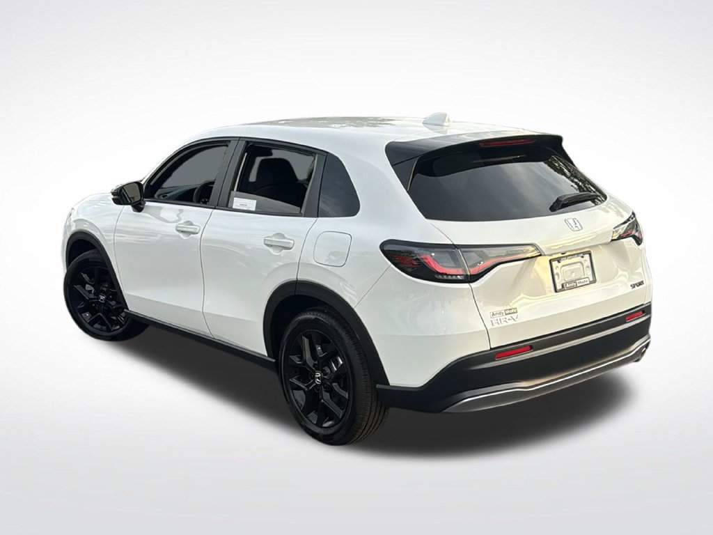 Certified 2025 Honda HR-V Sport image 5