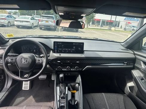 Certified 2023 Honda Accord Sport image 15