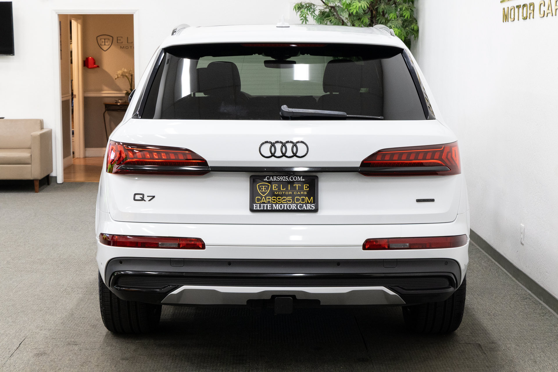 Used 2021 Audi Q7 3.0T Premium AWD/4WD image 4