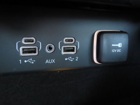 Used 2022 Jeep Grand Cherokee L Limited image 8