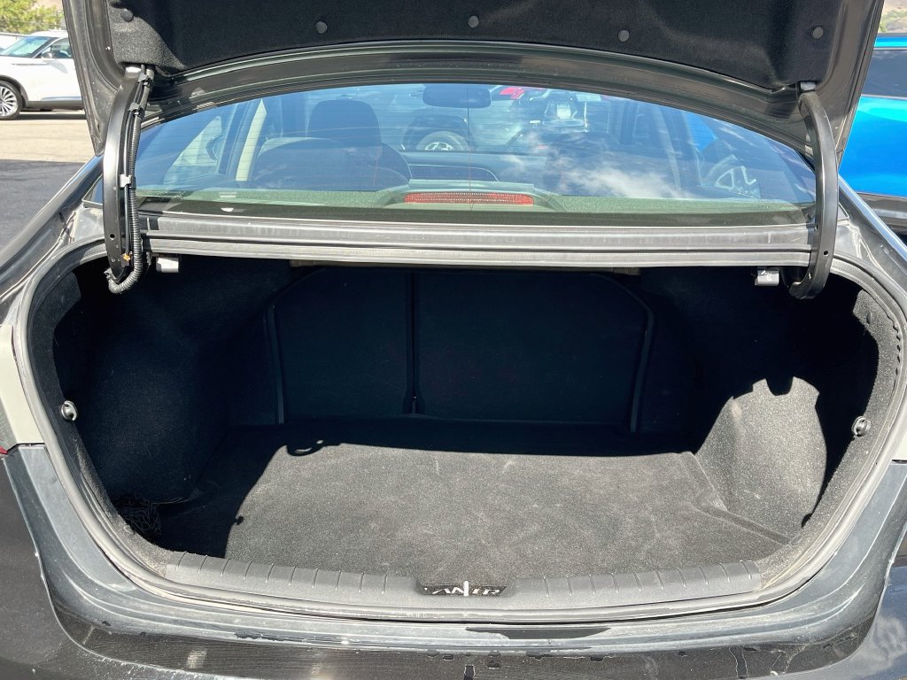 Used 2018 Hyundai Elantra Value Edition FWD image 24