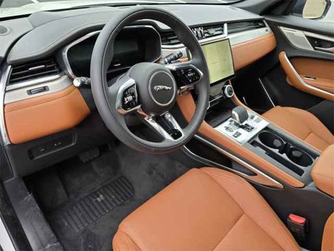 New 2026 Jaguar F-PACE R-Dynamic S image 22