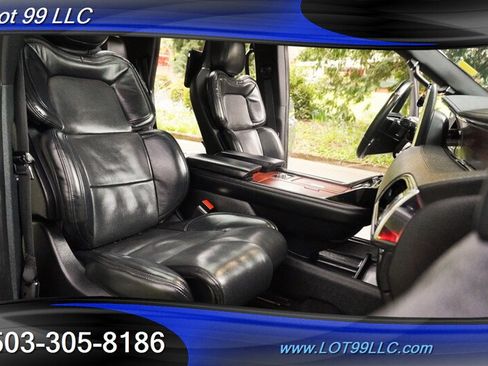 Used 2020 Lincoln Navigator Reserve w/ Luxury Package AWD/4WD image 19