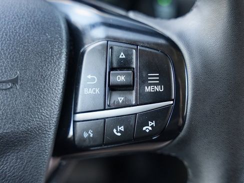 Used 2022 Ford Escape Titanium image 18