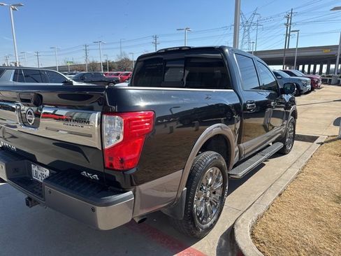 Used 2018 Nissan Titan Platinum Reserve w/ Platinum Utility Package image 3