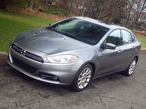 Used 2013 Dodge Dart Limited image 21