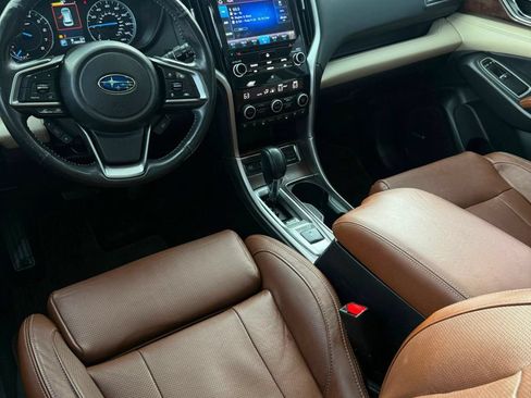 Used 2019 Subaru Ascent Touring AWD/4WD image 23