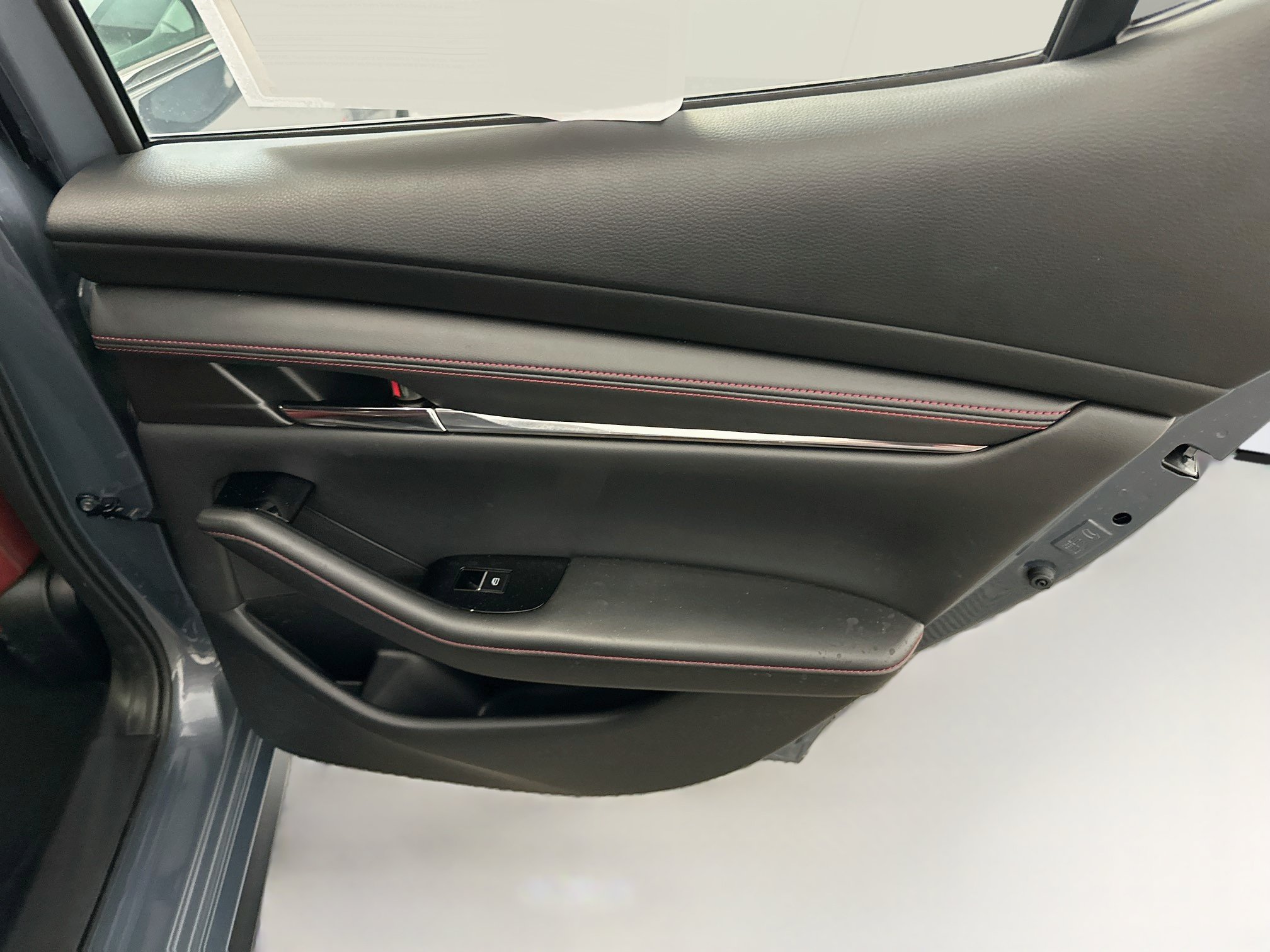 Used 2026 MAZDA MAZDA3 Carbon AWD/4WD image 33