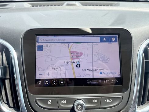 Used 2023 Chevrolet Equinox LT FWD image 18