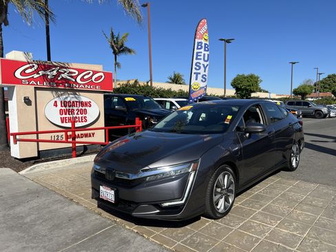Used 2018 Honda Clarity Plug-In Hybrid image 4