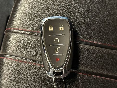 Used 2022 Chevrolet Blazer RS w/ Enhanced Convenience Package AWD/4WD image 18