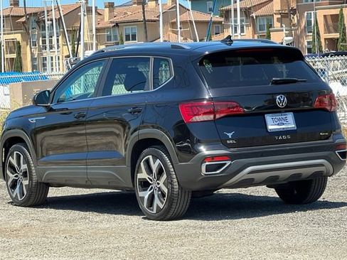 Used 2022 Volkswagen Taos SEL AWD/4WD image 6