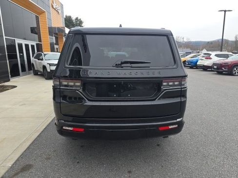 Certified 2025 Jeep Grand Wagoneer Series II Obsidian w/ Quick Order Packagew 28T image 5