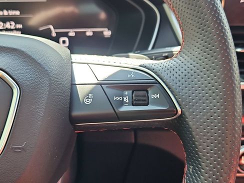 Certified 2023 Audi SQ5 Premium Plus w/ Premium Plus Package AWD/4WD image 28