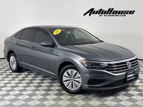 Used 2019 Volkswagen Jetta S w/ Driver Assistance Package image 1