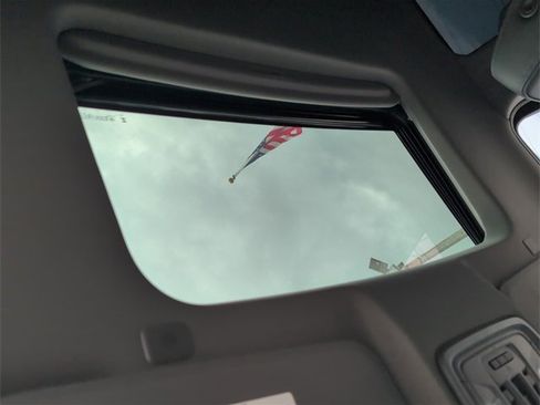 Certified 2024 GMC Sierra 2500 Denali w/ Denali Reserve Package image 26