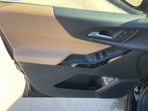 New 2026 Chevrolet Equinox ACTIV w/ Convenience Package III FWD image 14