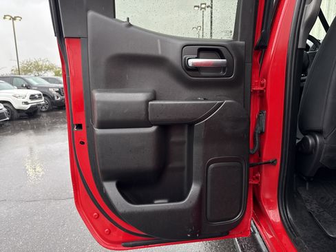 Used 2019 Chevrolet Silverado 1500 Custom Trail Boss w/ Custom Convenience Package image 20