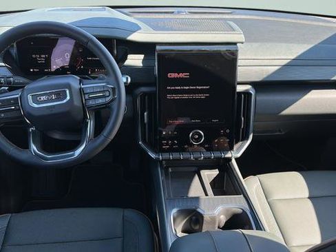 New 2026 GMC Acadia AT4 AWD/4WD image 9