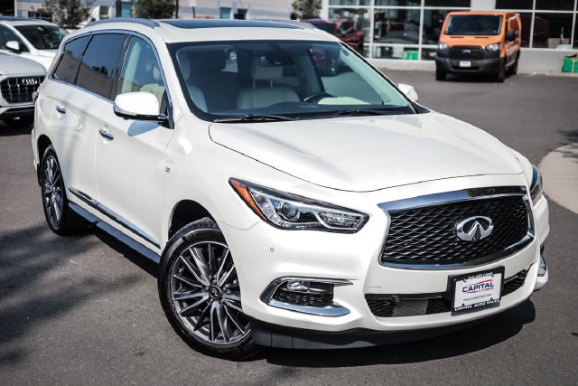 Used 2017 INFINITI QX60 Luxe w/ Deluxe Technology Package AWD/4WD image 5