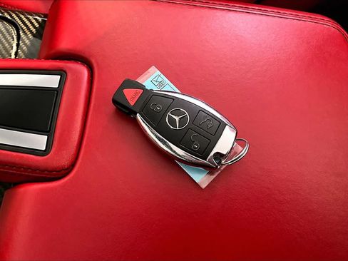 Used 2012 Mercedes-Benz SLS AMG Roadster image 14