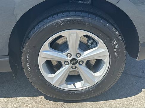 Used 2024 Ford Edge SE AWD/4WD image 38