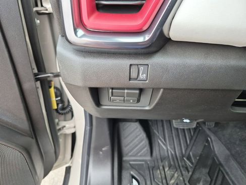 New 2026 GMC Canyon AT4X image 32