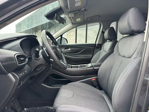 Used 2021 Hyundai Santa Fe SE image 2