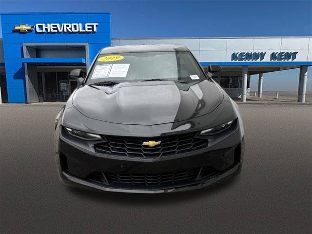 Used 2019 Chevrolet Camaro LS RWD image 6