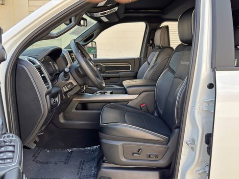 Used 2024 RAM 3500 Laramie w/ Night Edition AWD/4WD image 17