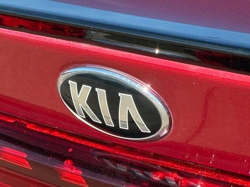 Used 2021 Kia K5 GT-Line w/ GT-Line FWD Premium Package image 9