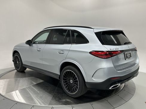 New 2026 Mercedes-Benz GLC 300 image 5