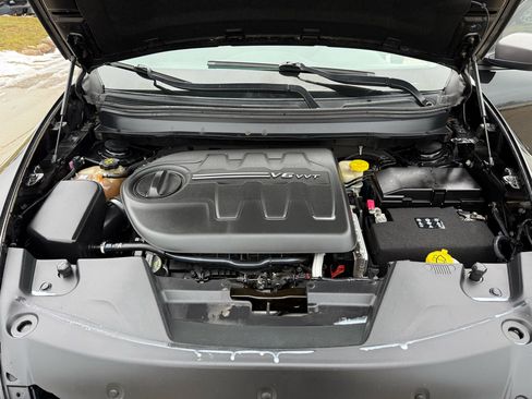 Used 2016 Jeep Cherokee Trailhawk w/ Comfort/Convenience Group image 28