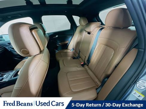 Used 2022 Audi Q5 2.0T Premium w/ Convenience Package image 27