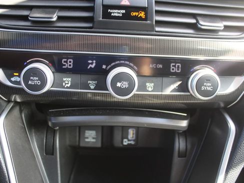 Used 2018 Honda Accord Sport image 43