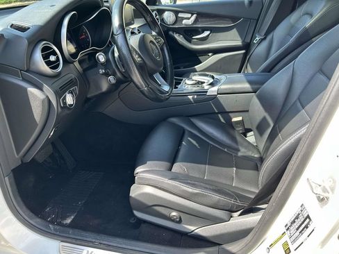 Used 2017 Mercedes-Benz GLC 300 4MATIC image 20