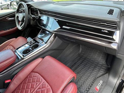Used 2023 Audi SQ8 Prestige AWD/4WD image 42