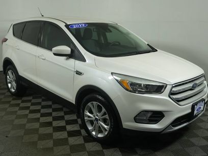 Used 2019 Ford Escape SE