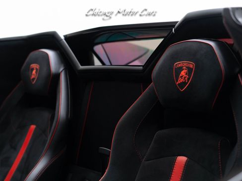 Used 2017 Lamborghini Aventador LP 750-4 Superveloce image 37