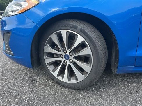 Used 2020 Ford Fusion SE AWD/4WD image 14