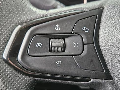 Used 2025 Chevrolet TrailBlazer LT AWD/4WD image 15