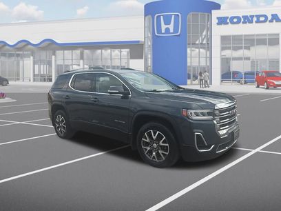 Used 2020 GMC Acadia SLE w/ Driver Convenience Package