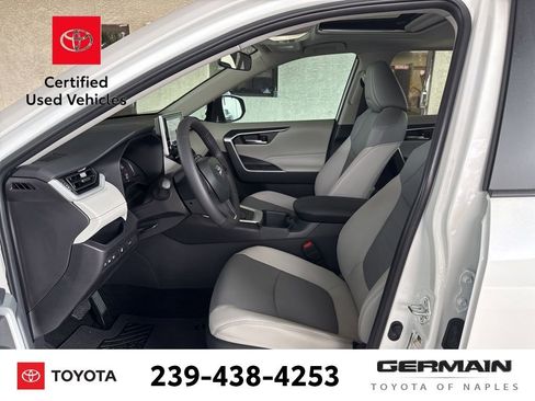 Used 2025 Toyota RAV4 XLE Premium image 14