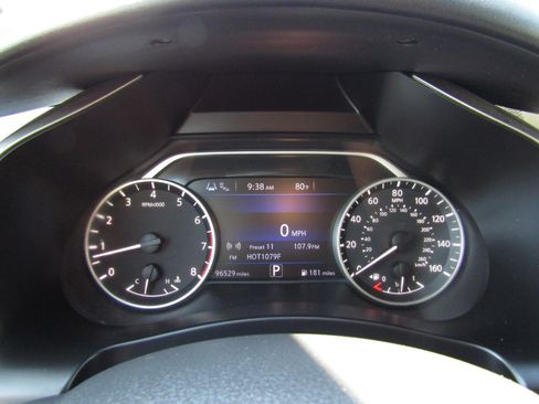 Used 2020 Nissan Murano SV image 15