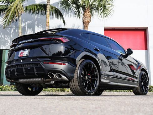 Used 2024 Lamborghini Urus S image 25