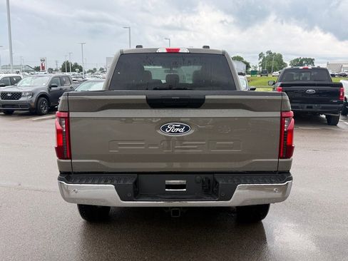 New 2026 Ford F150 XLT w/ XLT Chrome Appearance Package AWD/4WD image 34