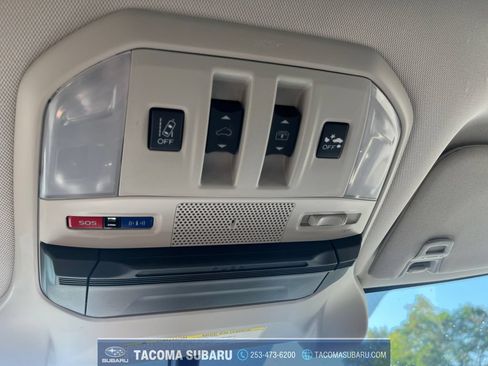 Used 2020 Subaru Ascent Limited w/ Technology Package AWD/4WD image 23
