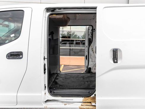 Used 2017 Chevrolet City Express LS FWD image 9