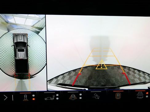 Used 2024 GMC Sierra 2500 Denali Ultimate image 35